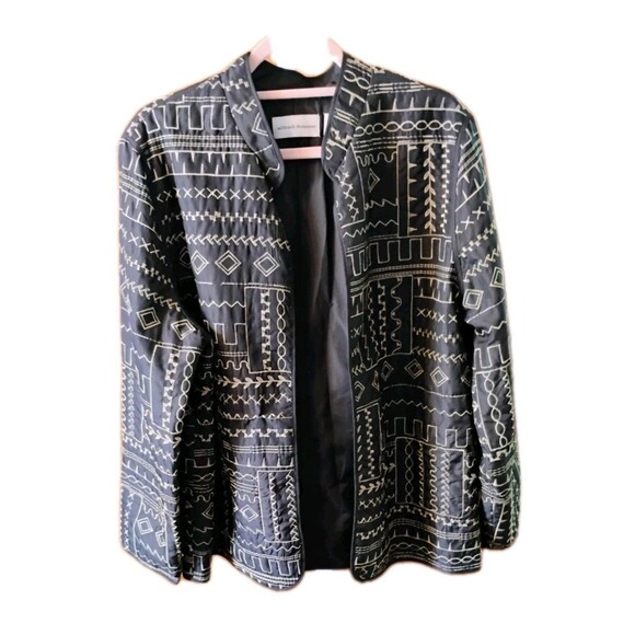 Alfred Dunner Women's Black‎ & Gold Embroidered Blazer, Size 16 - Picture 1 of 4